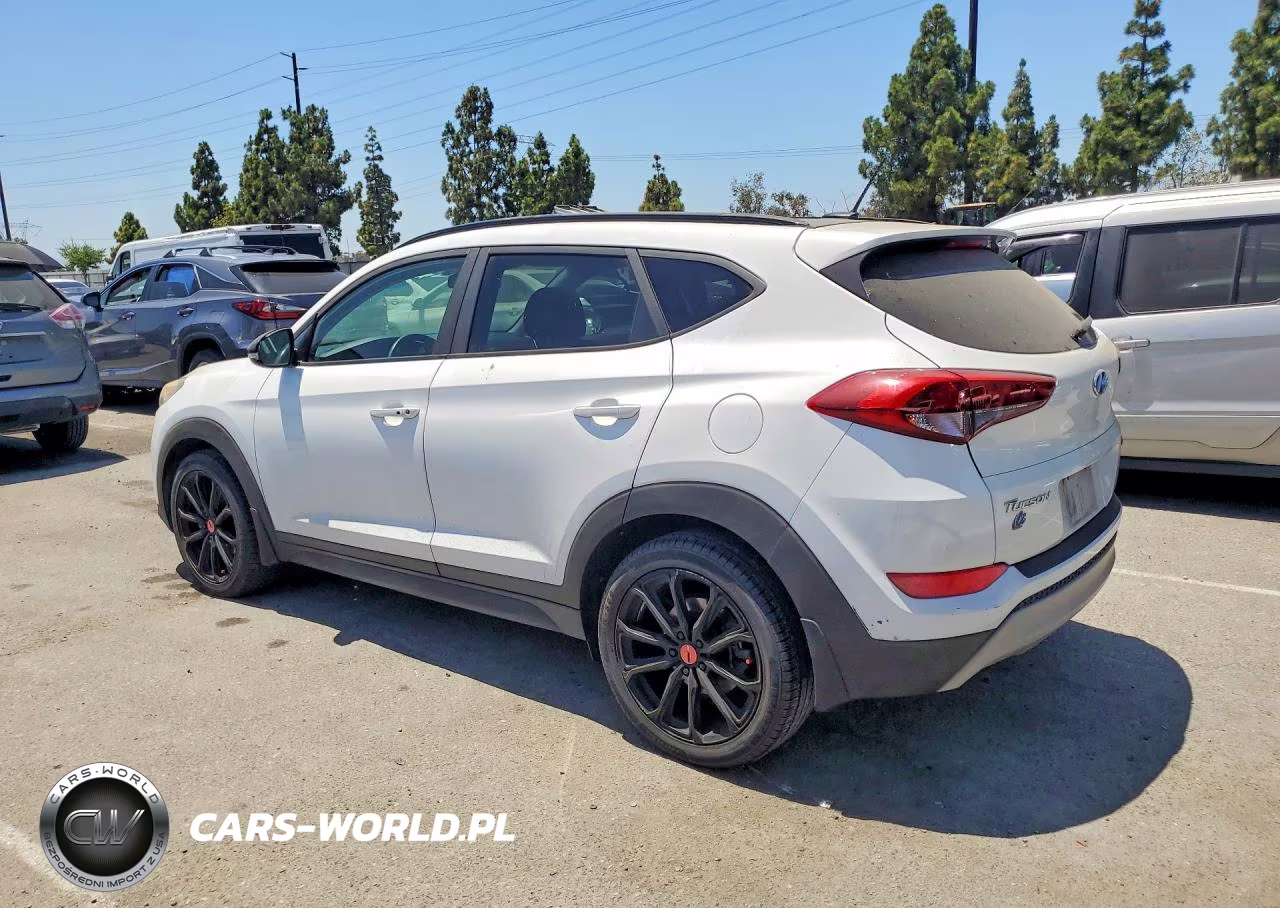 2017 Hyundai Tucson Night VIN:KM8J33A2XHU553509 - 2