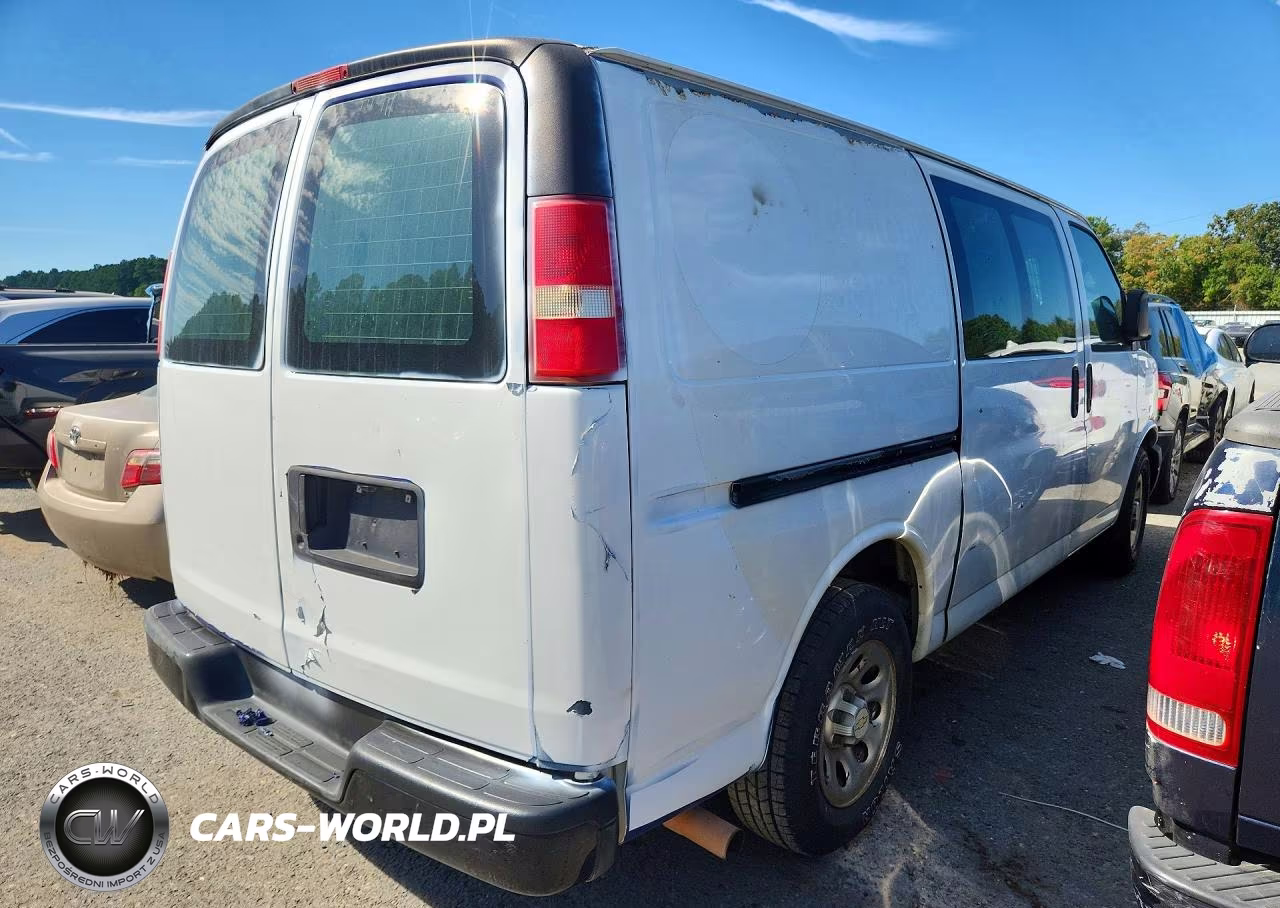 2012 Chevrolet Express G1500 Delivery Van VIN:1GCSGAFX6C1177732 - 3