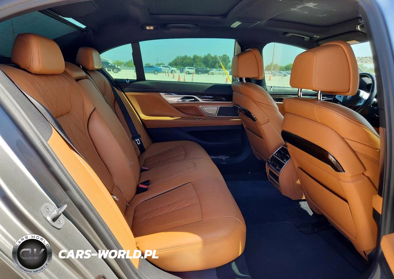 2021 BMW 750 Xi VIN:WBA7U2C03MCF05240 - 10