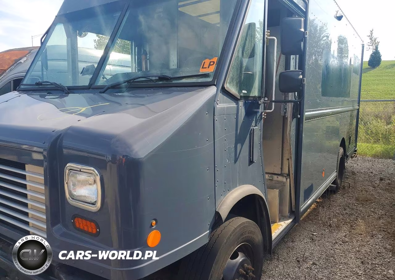 2021 Ford F59 Delivery Truck – zdjęcie 1 z 13