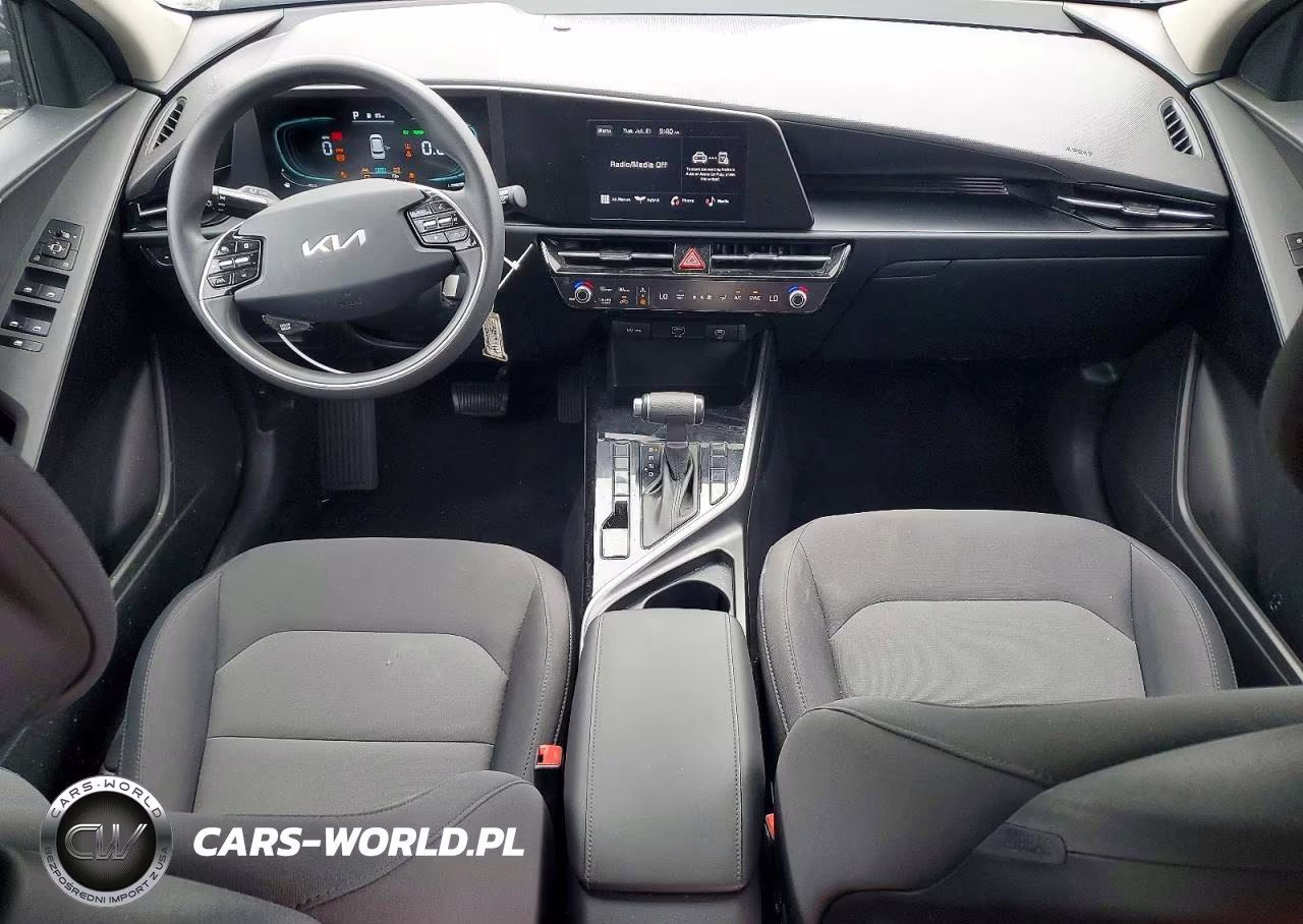2026 Kia Niro Lx VIN:KNDCP3LE2T5322969 - 8