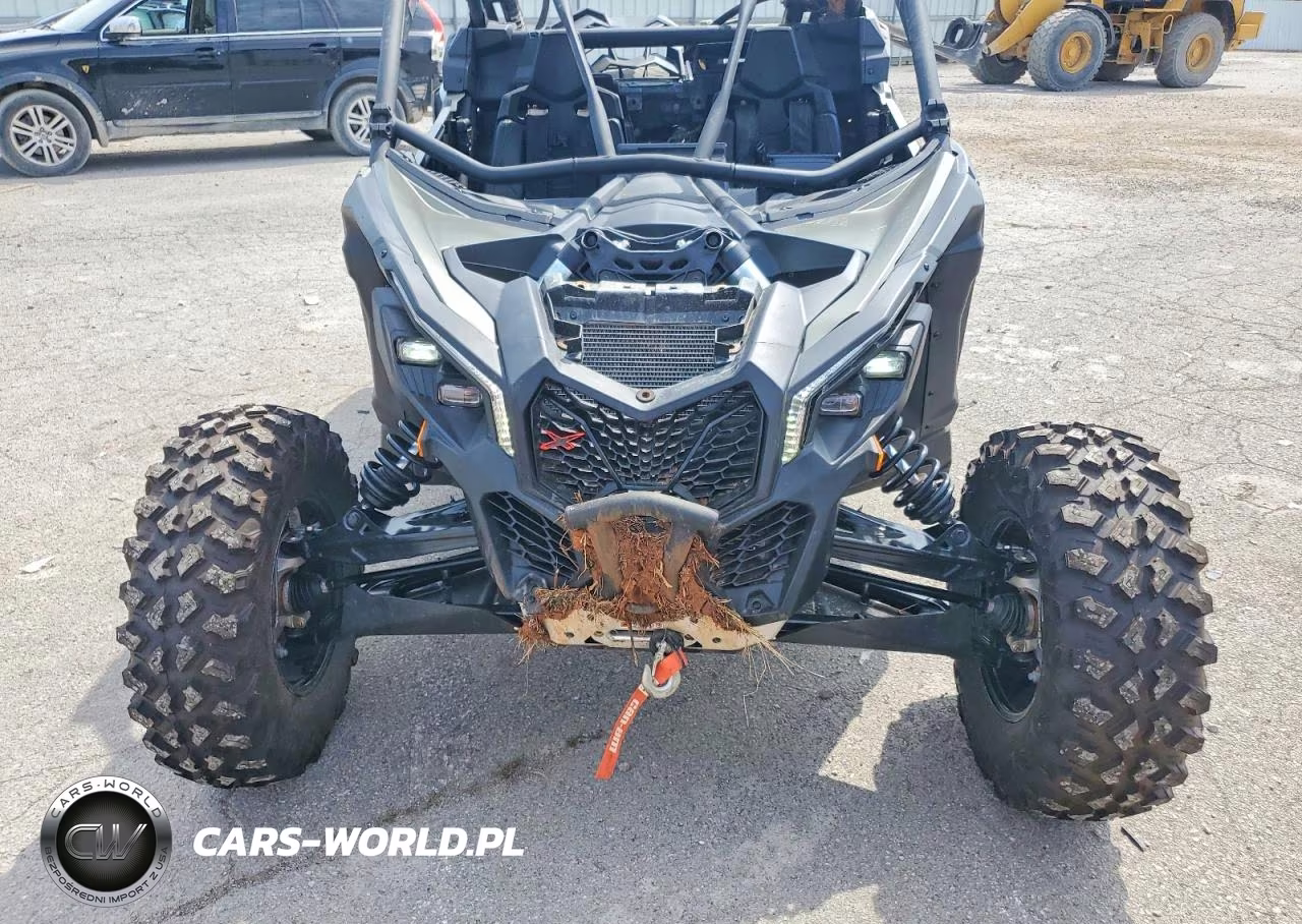 2026 Can-Am Maverick X3 Utility Vehicle VIN:3JBVVAV45TE001359 - 10