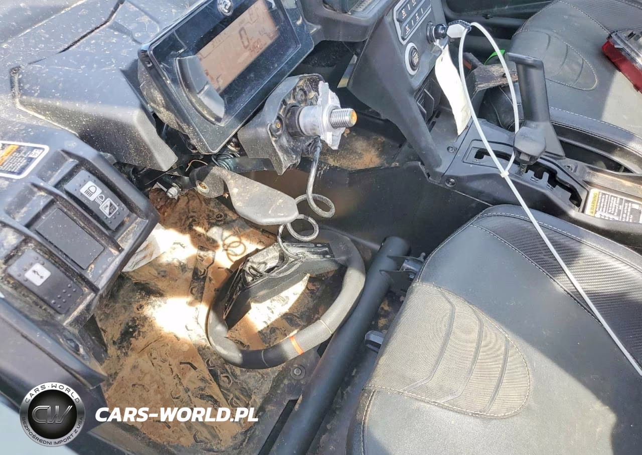 2026 Can-Am Maverick X3 Utility Vehicle VIN:3JBVVAV45TE001359 - 9