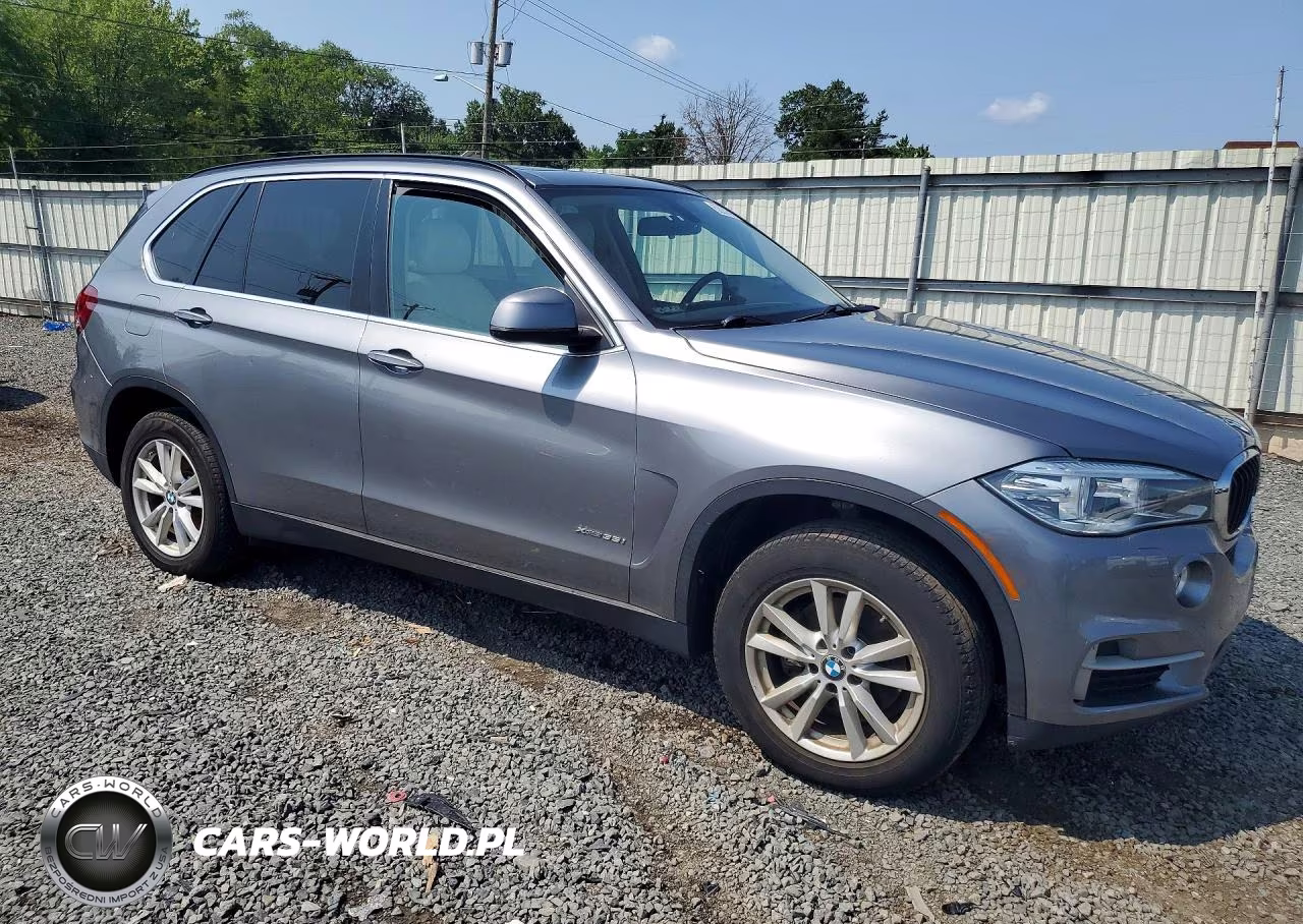 2015 BMW X5 xDrive35I VIN:5UXKR0C59F0K54044 - 4