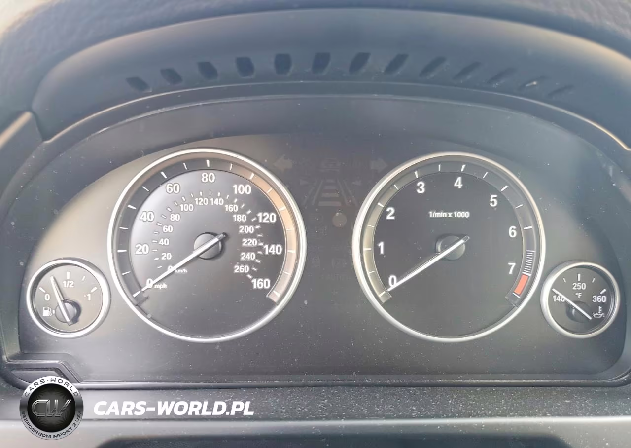 2015 BMW X5 xDrive35I VIN:5UXKR0C59F0K54044 - 9