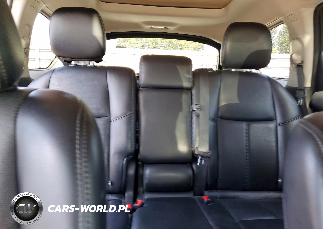2015 Nissan Pathfinder Platinum VIN:5N1AR2MN5FC626643 - 10