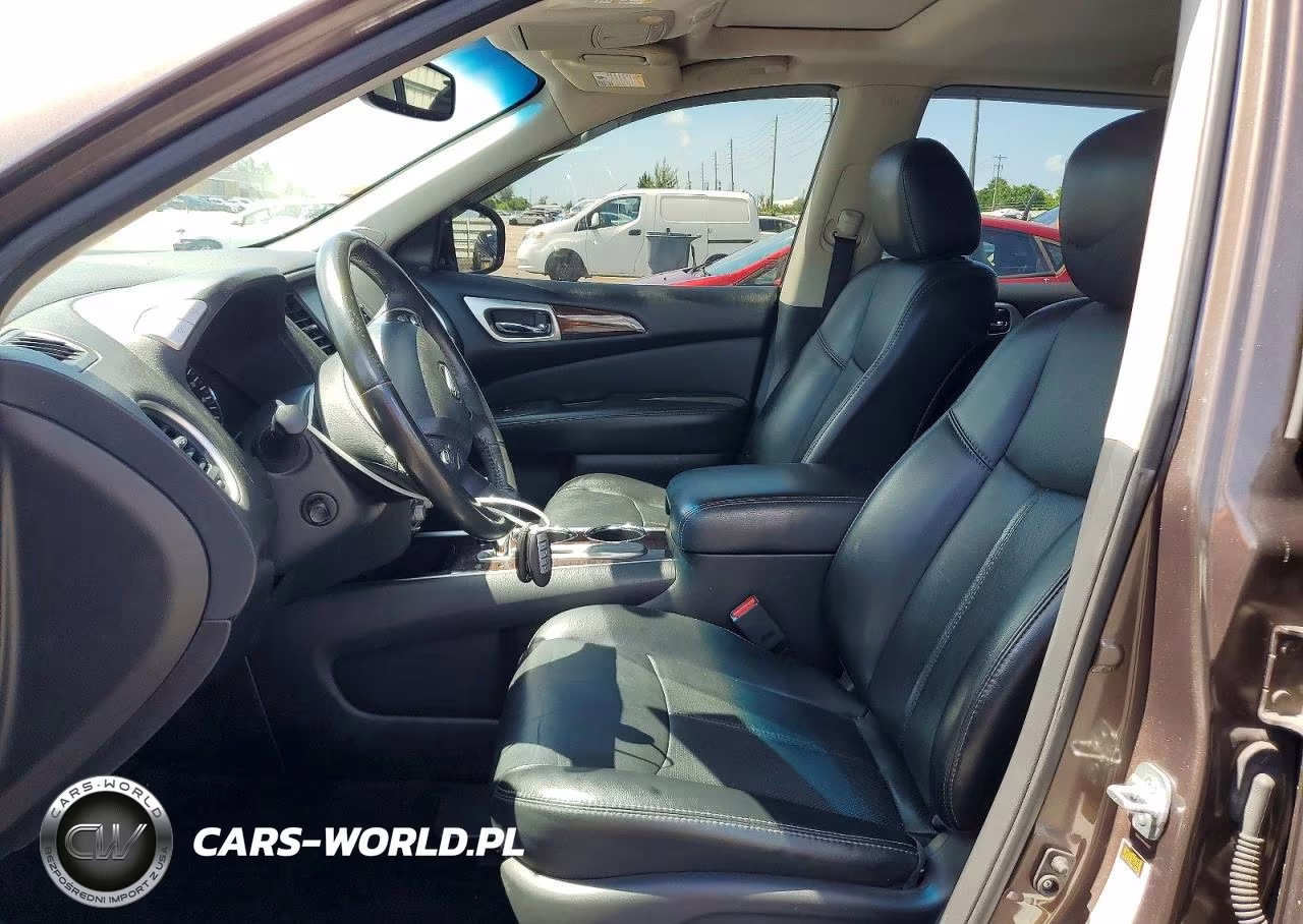 2015 Nissan Pathfinder Platinum VIN:5N1AR2MN5FC626643 - 7