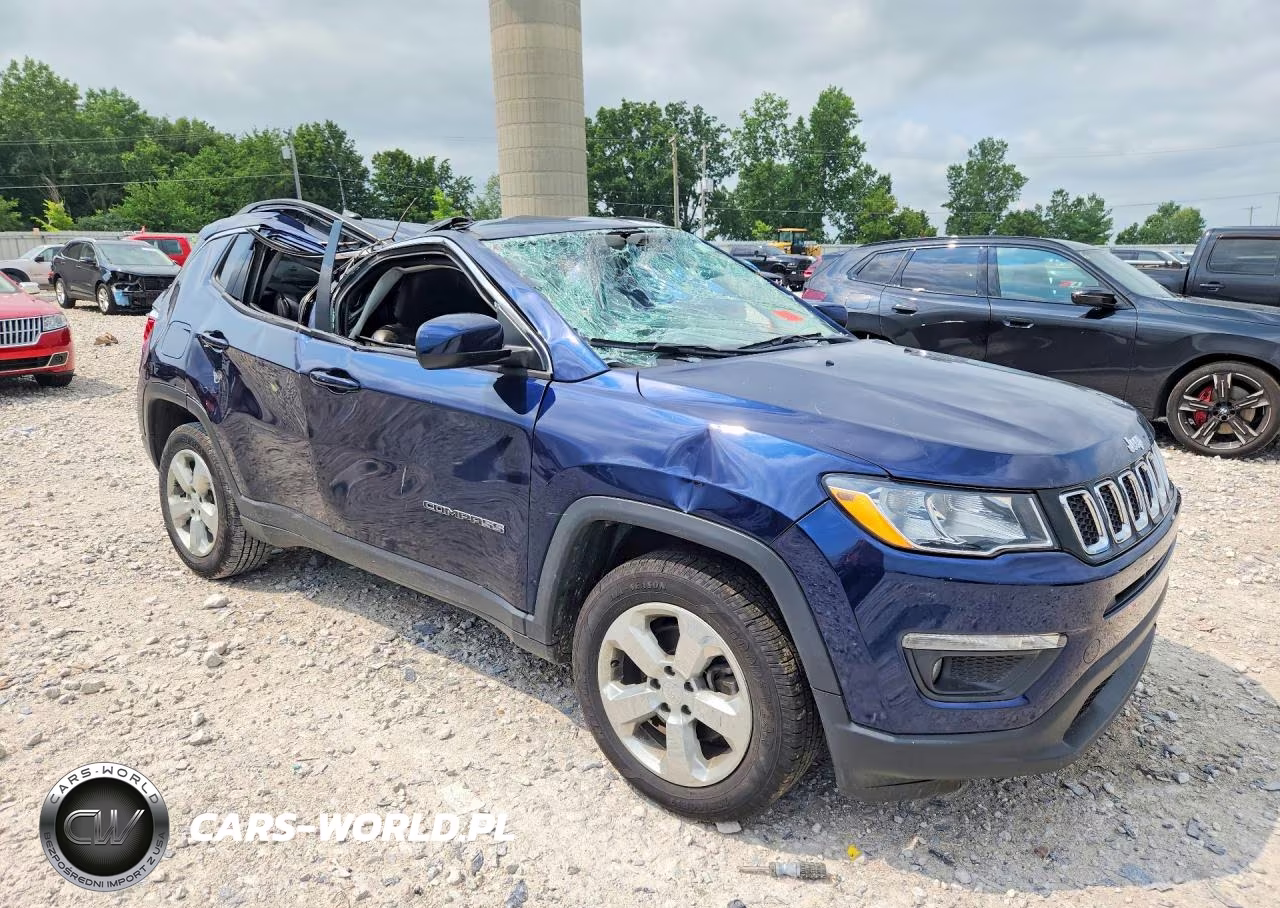 2020 Jeep Compass Latitude VIN:3C4NJDBB4LT117502 - 4