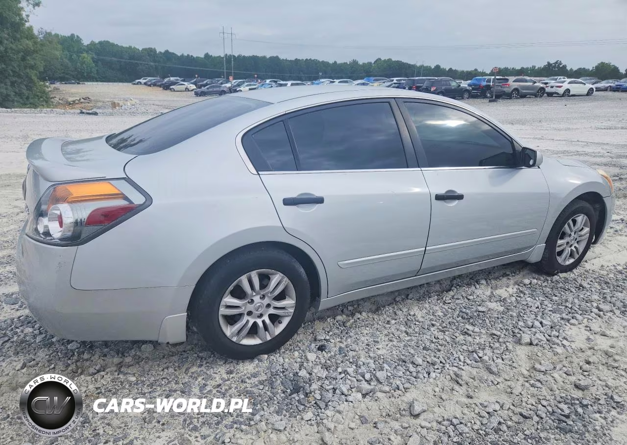 2012 Nissan Altima 2.5 VIN:1N4AL2AP8CN565998 - 3