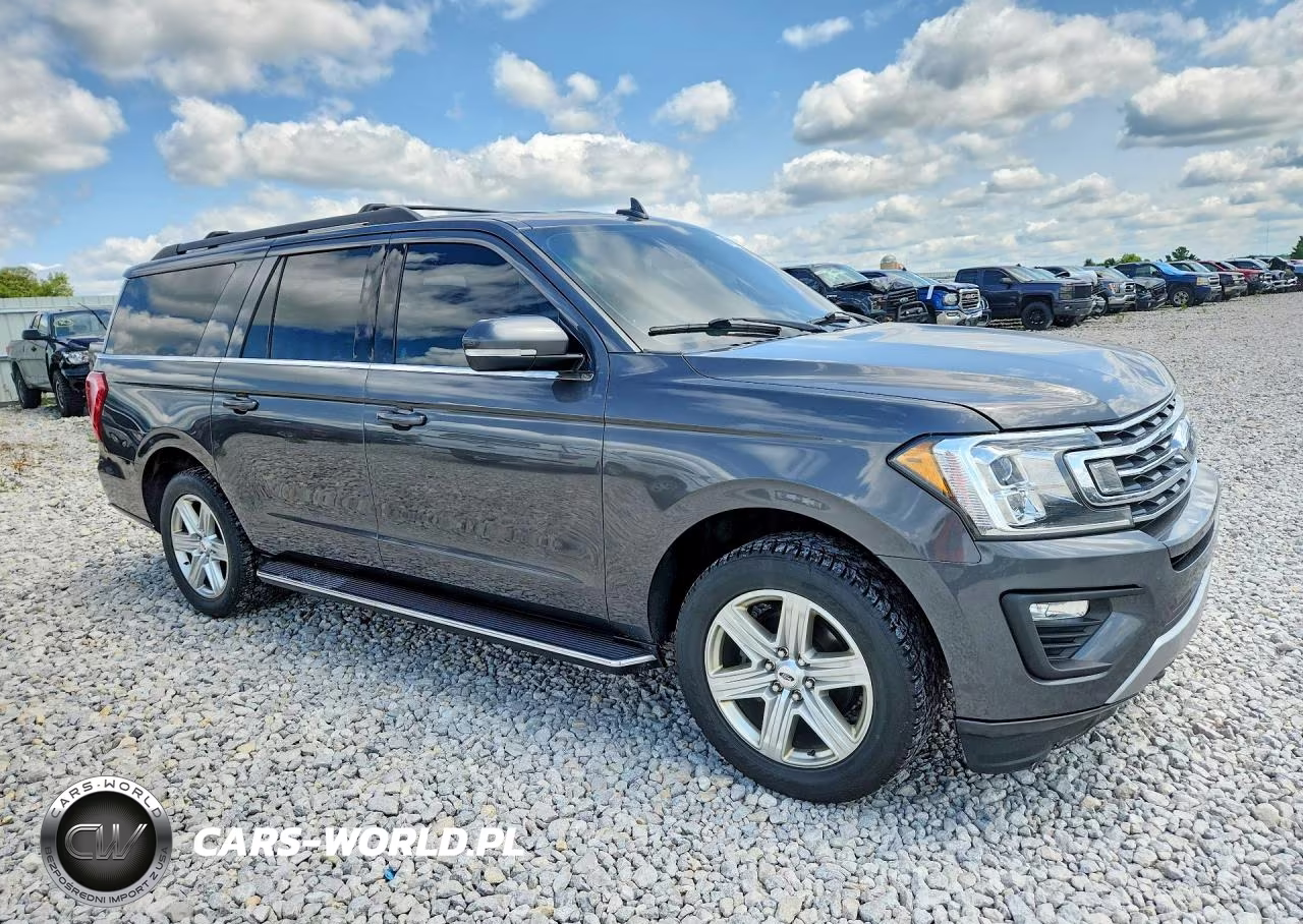 2018 Ford Expedition Max Xlt VIN:1FMJK1JT7JEA07556 - 4