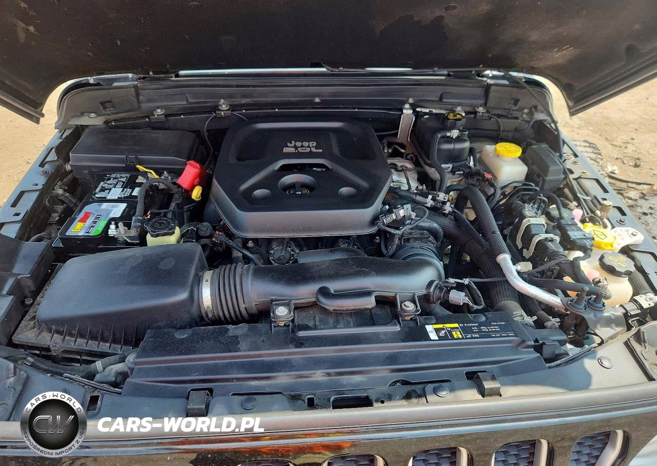2018 Jeep Wrangler Unlimited Sahara VIN:1C4HJXEN9JW201648 - 12
