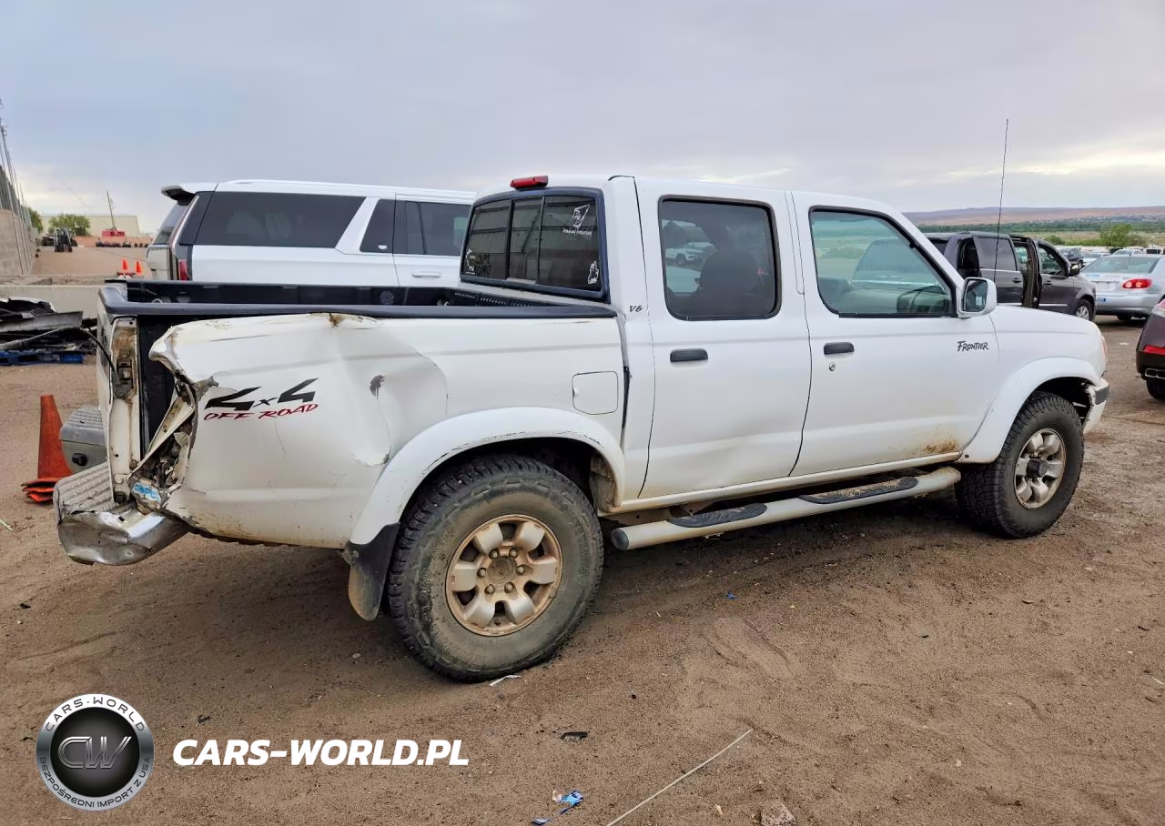 2000 Nissan Frontier Xe VIN:1N6ED27Y3YC338677 - 3