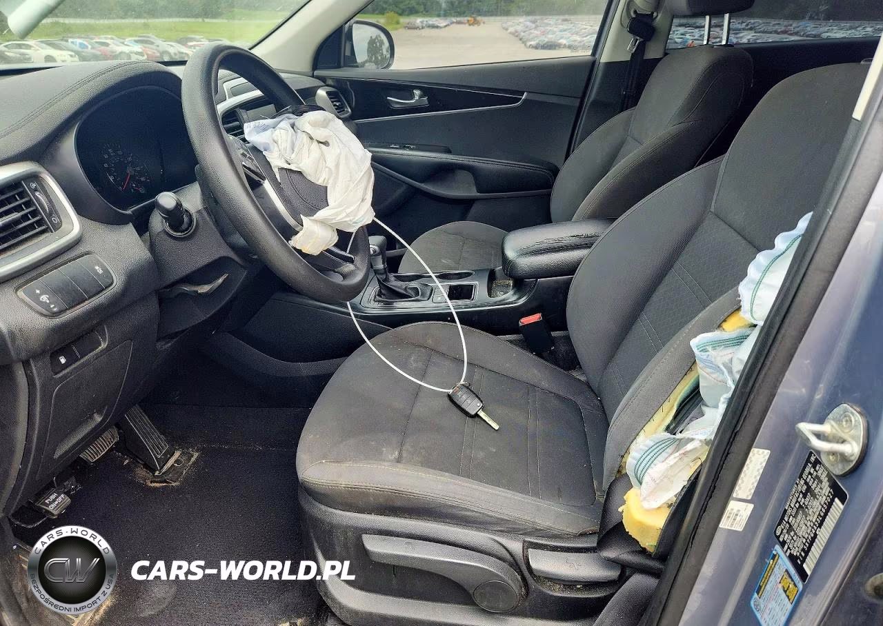 2020 Kia Sorento L VIN:5XYPG4A33LG657027 - 7
