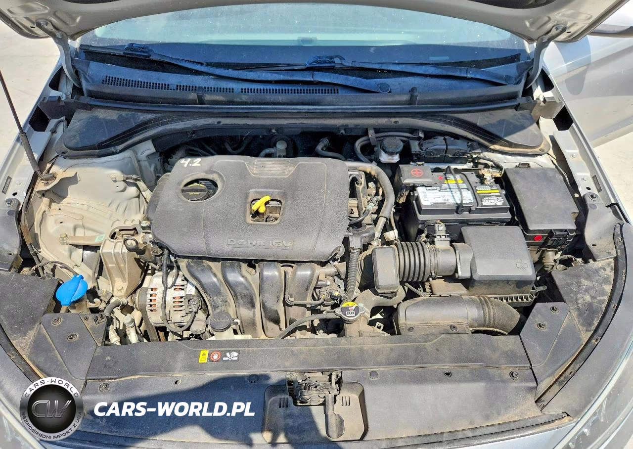 2020 Hyundai Elantra Sel VIN:5NPD84LF0LH588443 - 11