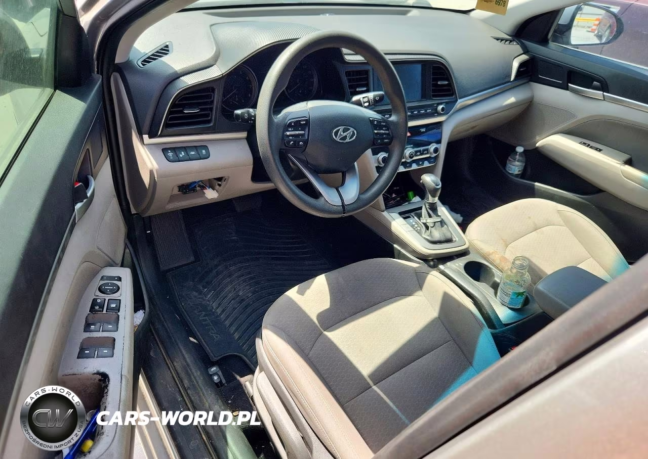 2020 Hyundai Elantra Sel VIN:5NPD84LF0LH588443 - 8