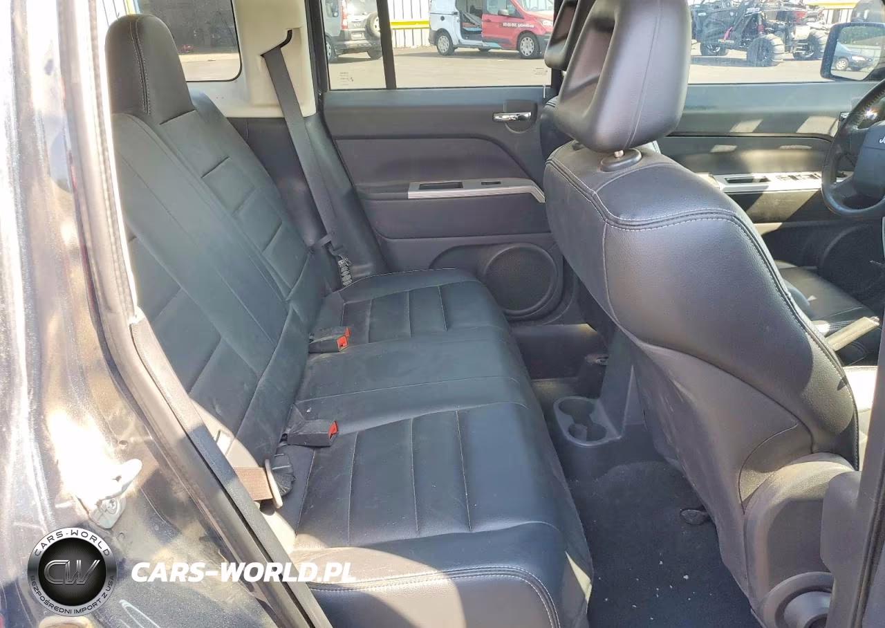 2008 Jeep Patriot Limited VIN:1J8FF48W08D514470 - 10