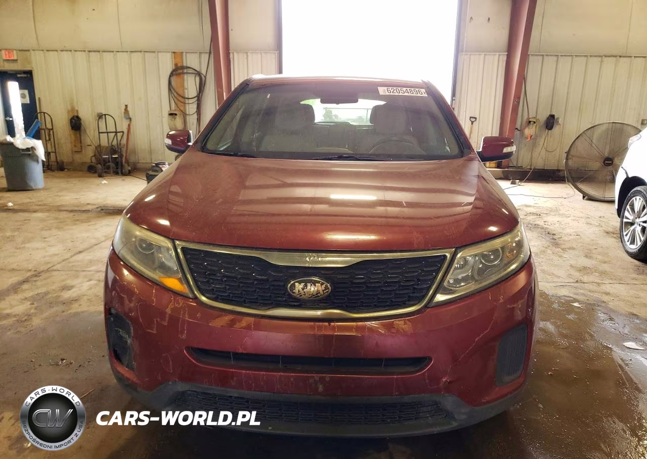 2015 Kia Sorento Lx VIN:5XYKT3A66FG581768 - 5
