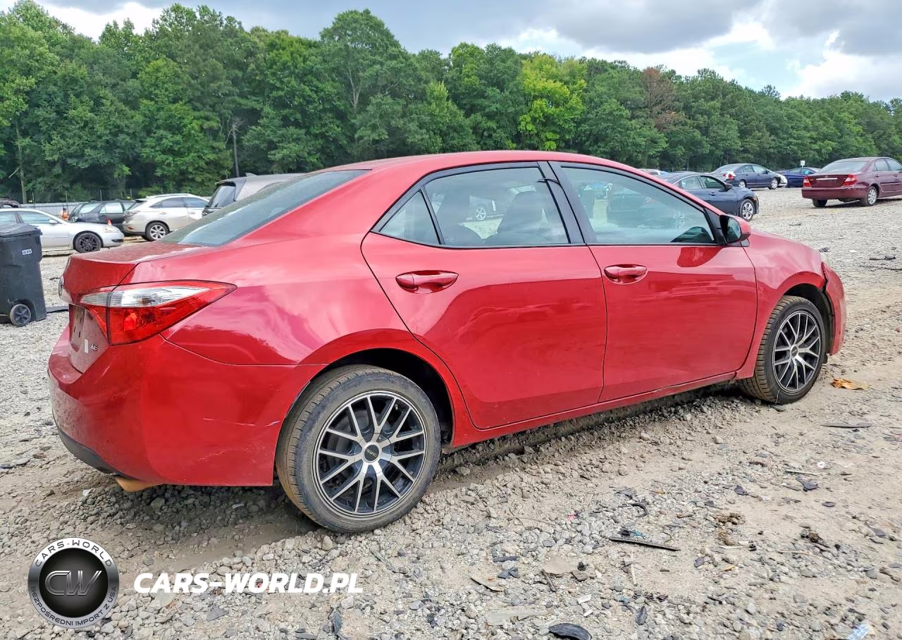 2016 Toyota Corolla Le VIN:2T1BURHE5GC541756 - 3