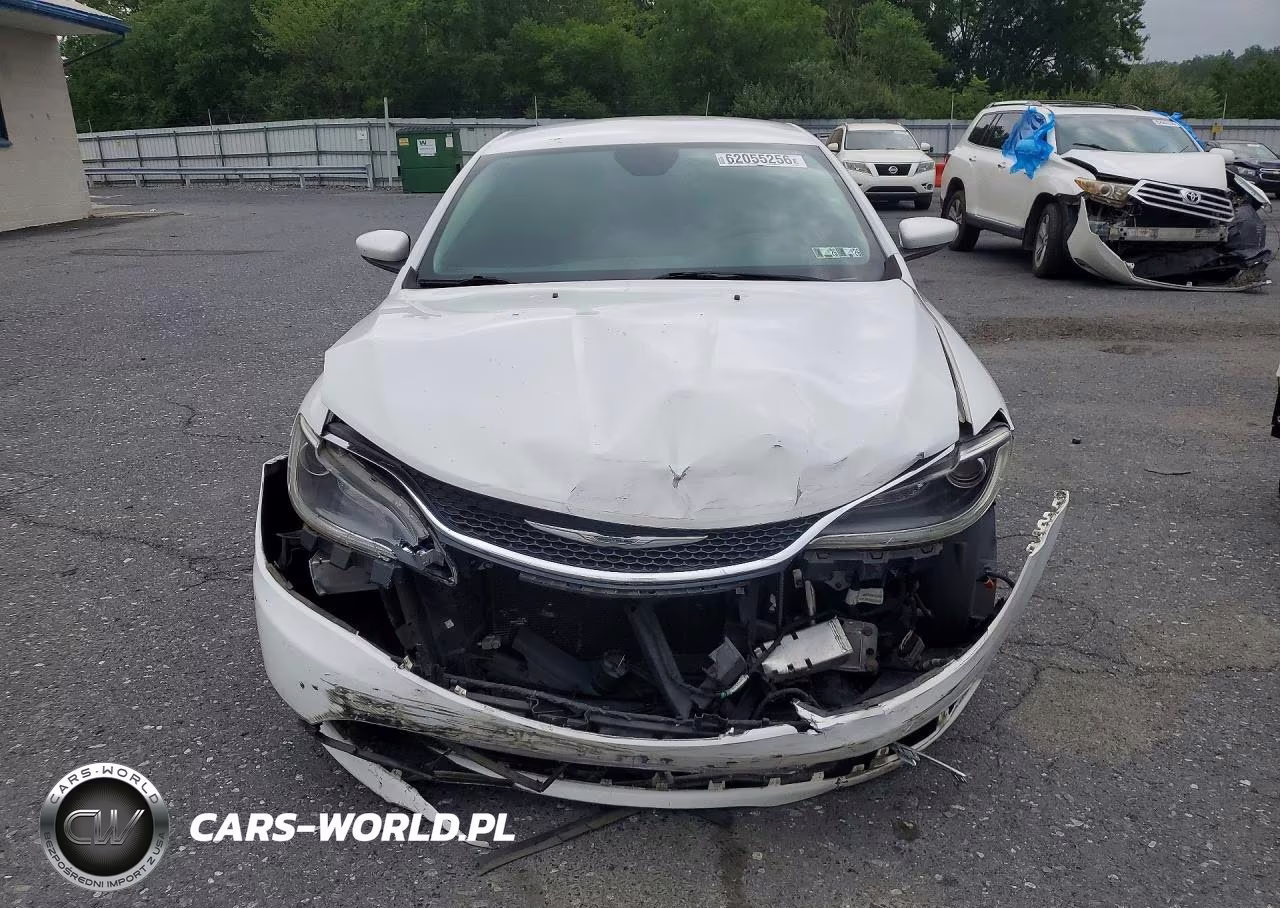 2015 Chrysler 200 Limited VIN:1C3CCCAB9FN648958 - 5