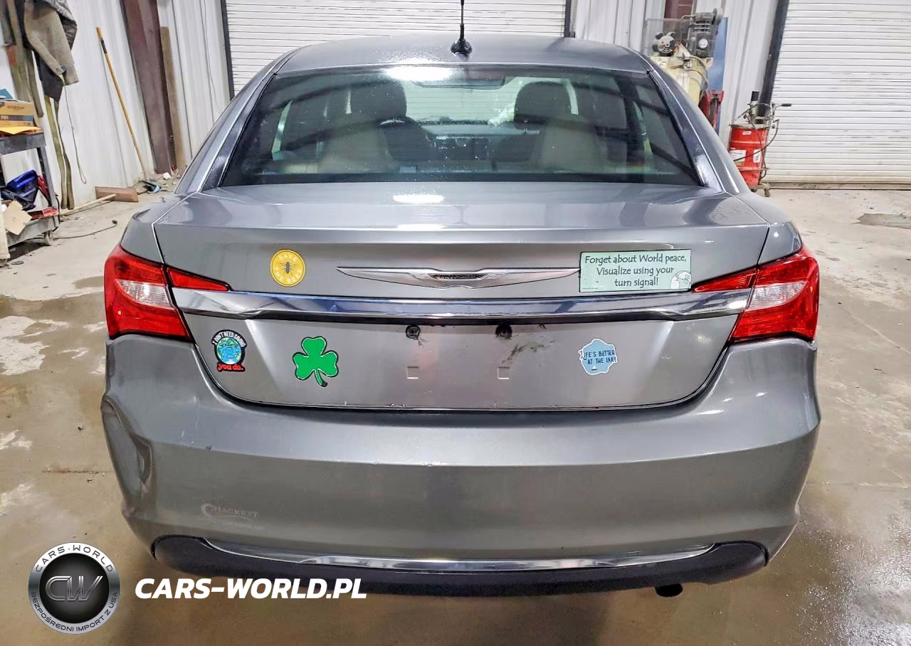 2011 Chrysler 200 Touring VIN:1C3BC1FB2BN624276 - 6