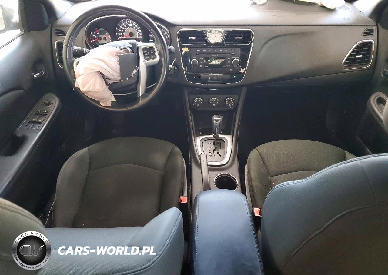 2011 Chrysler 200 Touring VIN:1C3BC1FB2BN624276 - 8