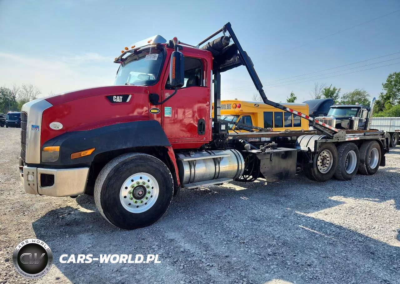 2013 Caterpillar Ct660S Rollback Tow Truck – zdjęcie 1 z 14
