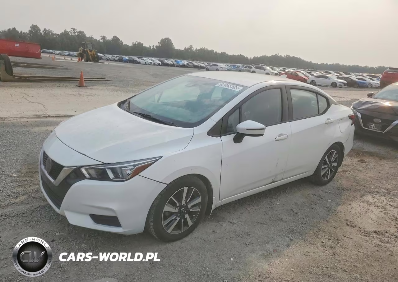 2020 Nissan Versa Sv