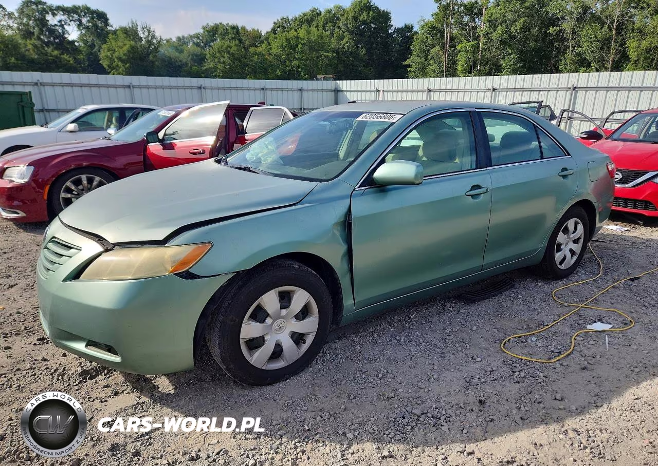 2007 Toyota Camry Le – zdjęcie 1 z 12