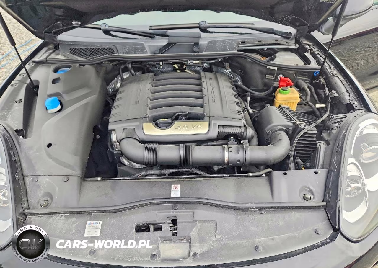 2018 Porsche Cayenne VIN:WP1AA2A28JKA01995 - 11