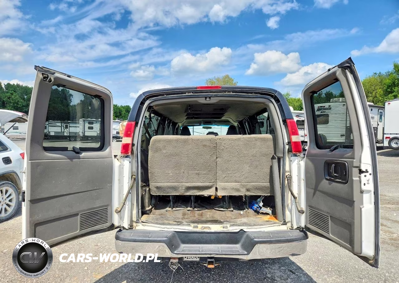 2016 Chevrolet Express G3500 Lt VIN:1GAZGPFG0G1308363 - 10