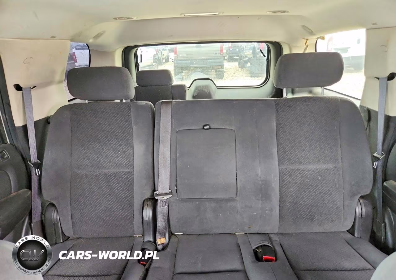 2008 Chevrolet Tahoe C1500 VIN:1GNFC13J18R140889 - 10