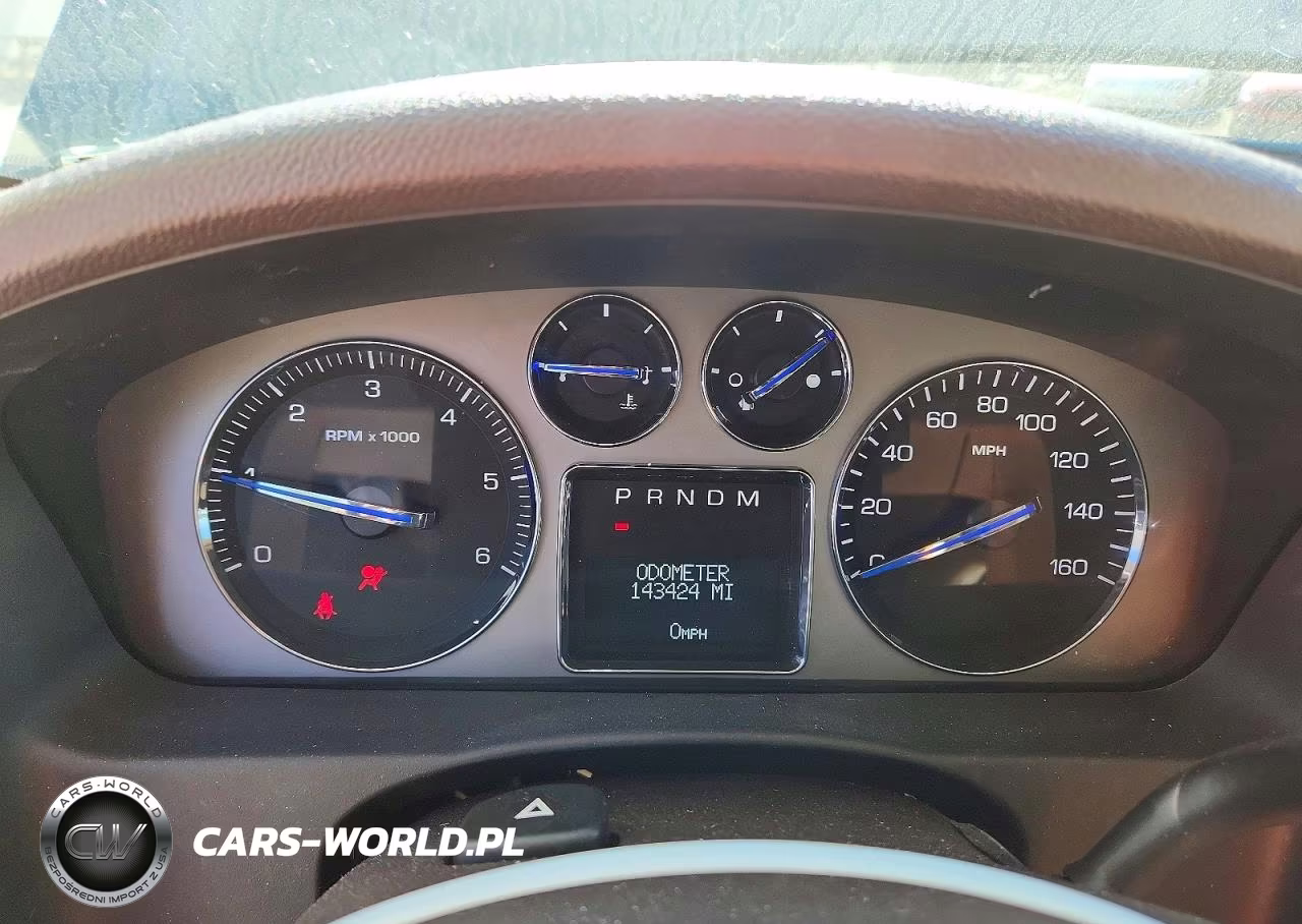 2008 Cadillac Escalade Luxury VIN:1GYFK63868R271896 - 9