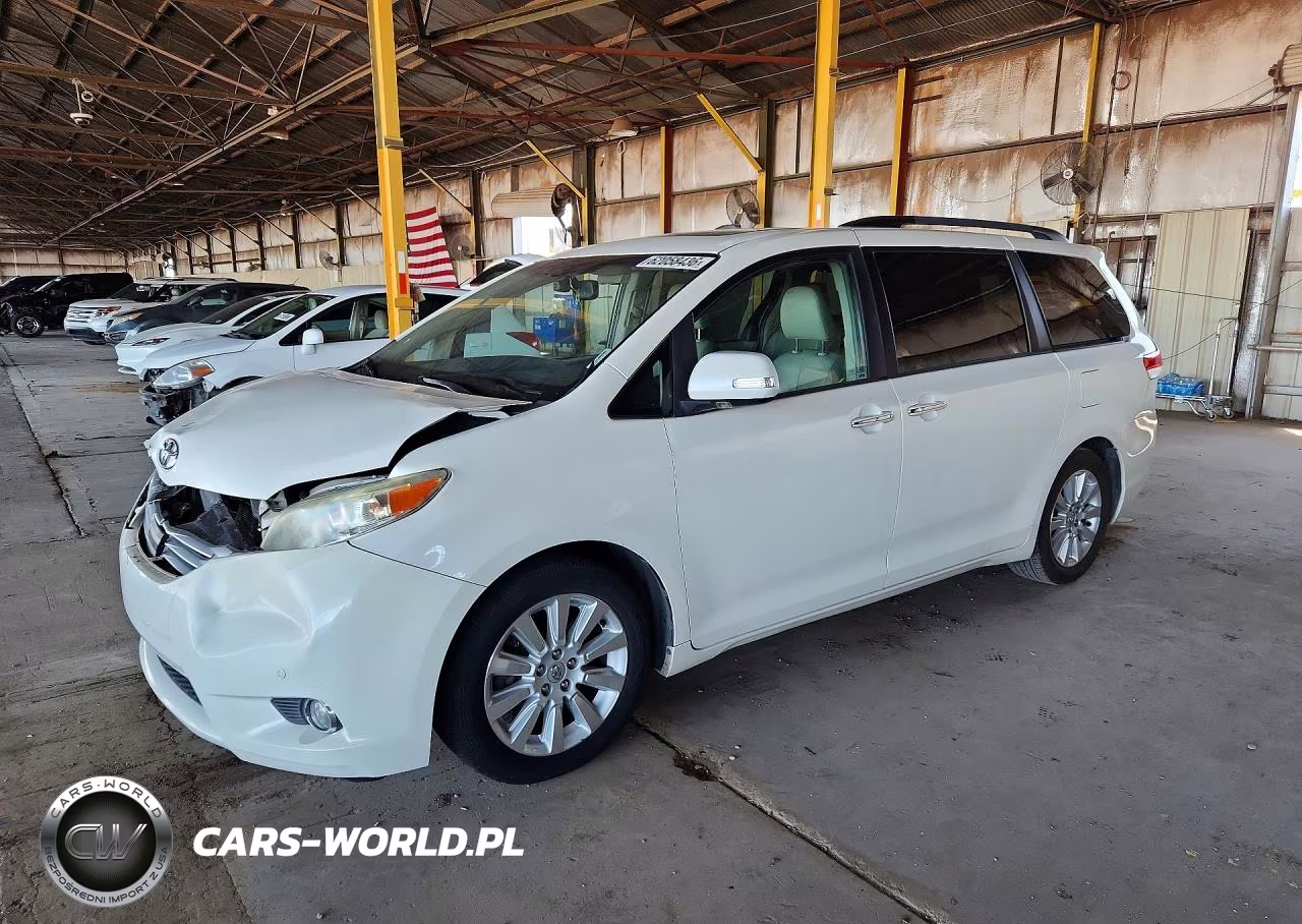 2014 Toyota Sienna Limited 7-Passenger – zdjęcie 1 z 13