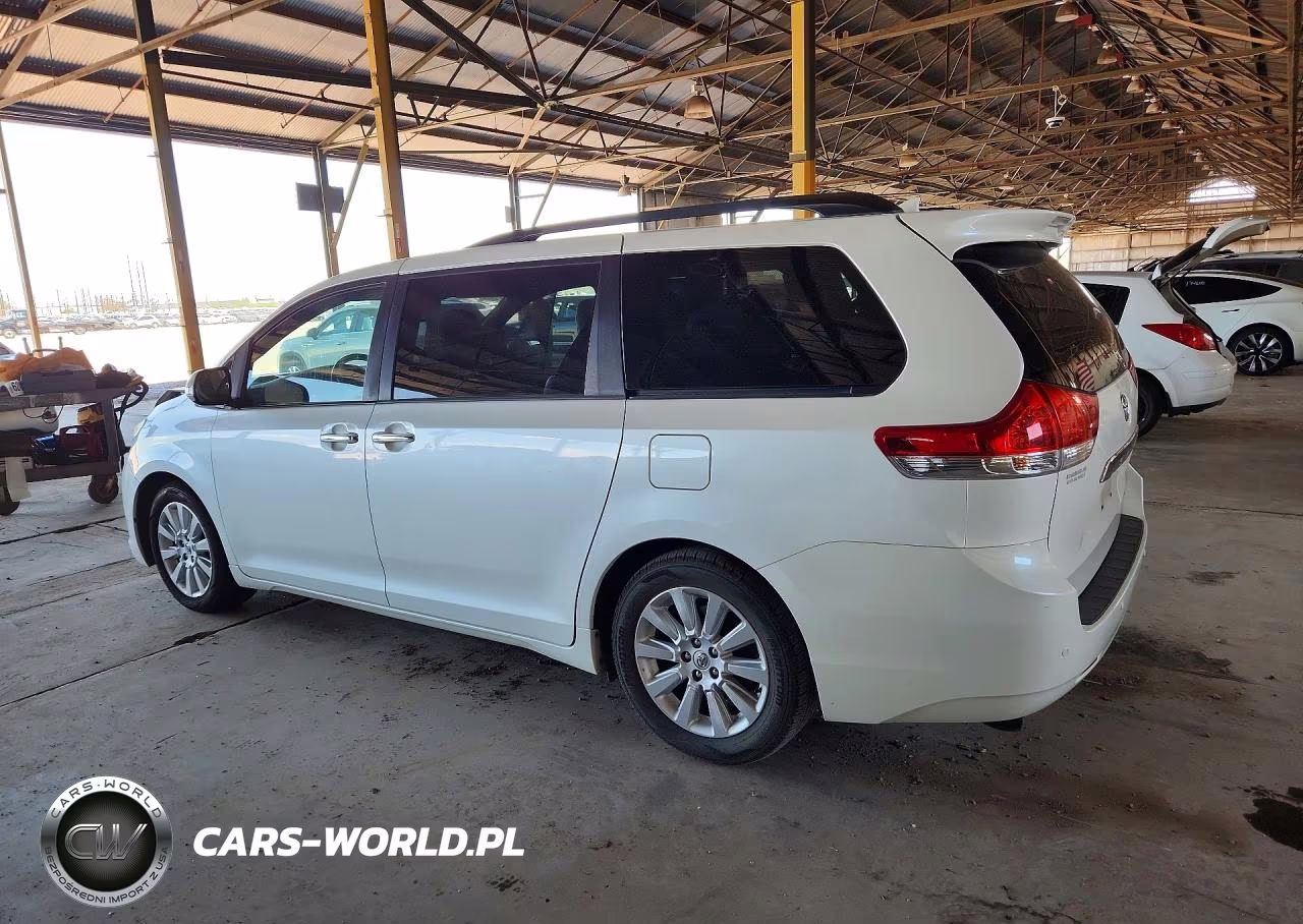 2014 Toyota Sienna Limited 7-Passenger VIN:5TDYK3DC1ES490682 - 2