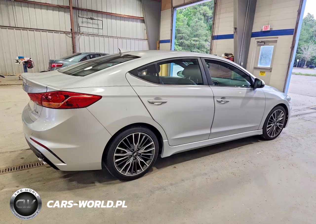 2017 Hyundai Elantra Sport VIN:KMHD04LB5HU322817 - 3