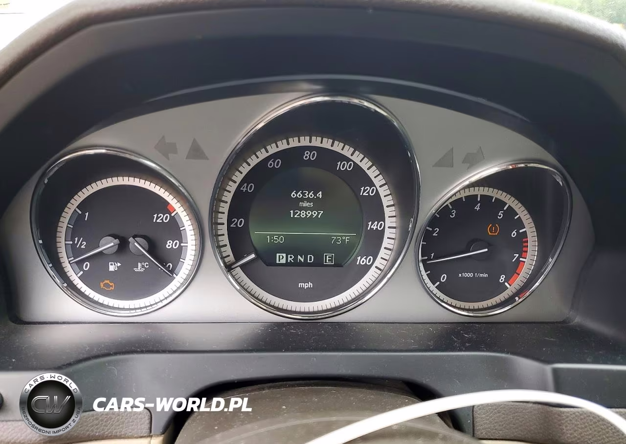 2011 Mercedes-Benz C 300 4Matic VIN:WDDGF8BB6BR153156 - 9
