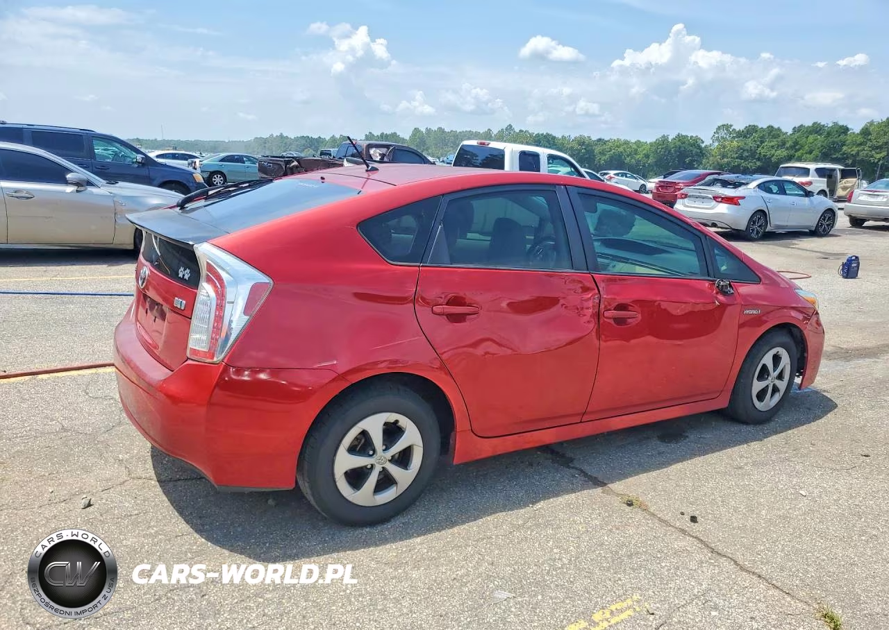 2015 Toyota Prius Two VIN:JTDKN3DU3F0402094 - 3