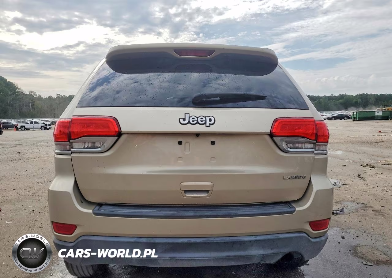 2015 Jeep Grand Cherokee Laredo VIN:1C4RJEAG1FC152700 - 6