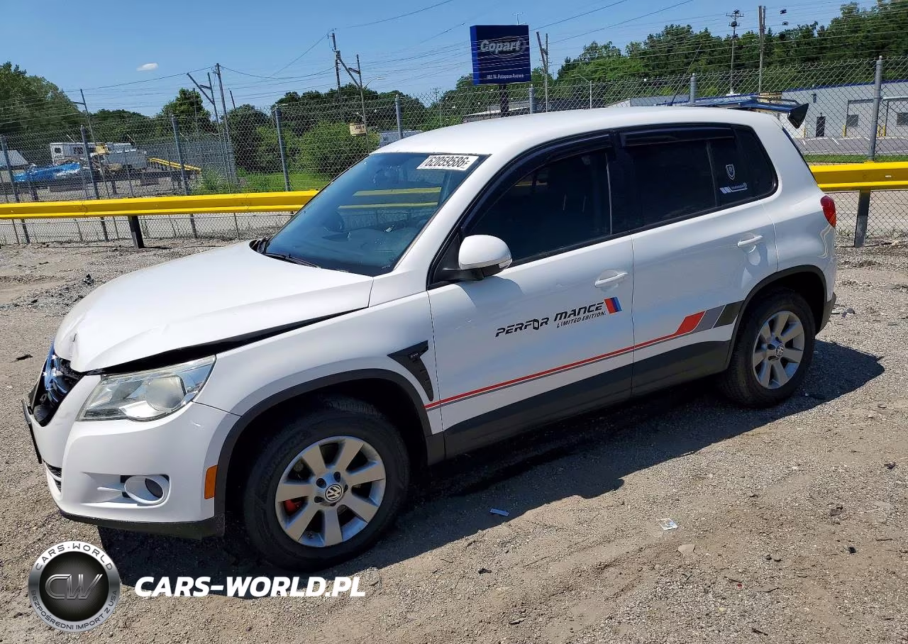 2010 Volkswagen Tiguan S VIN:WVGAV7AX5AW531845 - 1