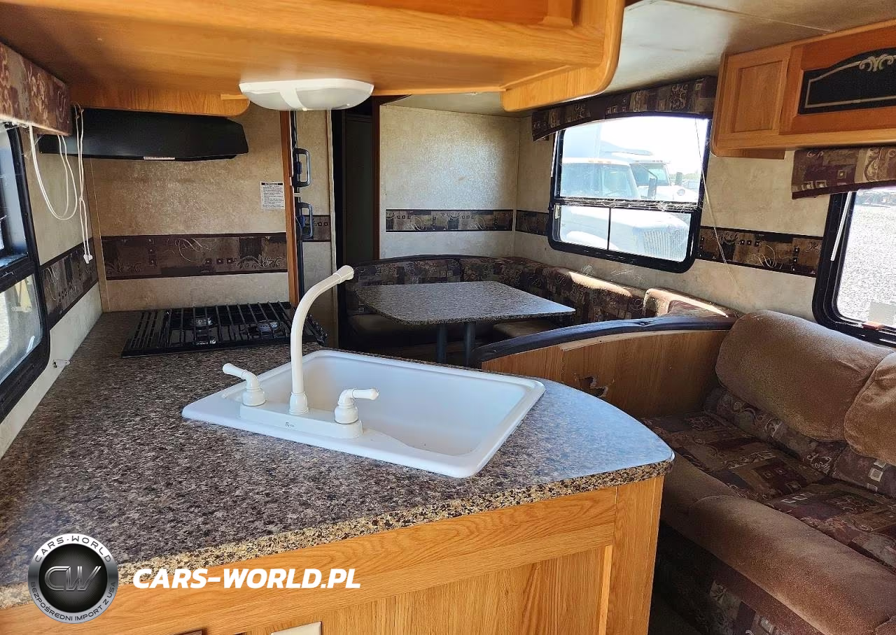 2010 Other Travel Trailer VIN:4YDT31B28AC530089 - 6