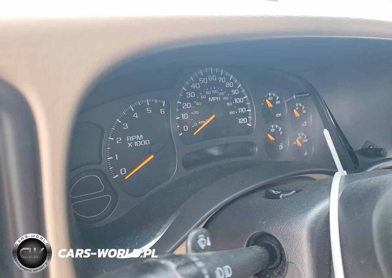 2004 Chevrolet Tahoe C1500 VIN:1GNEC13V14J101176 - 9