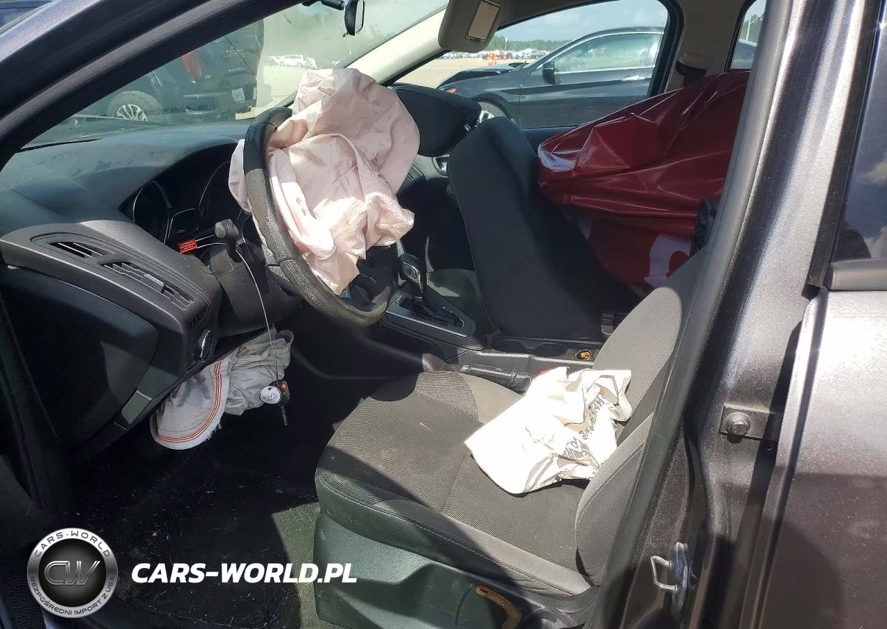2014 Ford Focus Se VIN:1FADP3F23EL335689 - 7