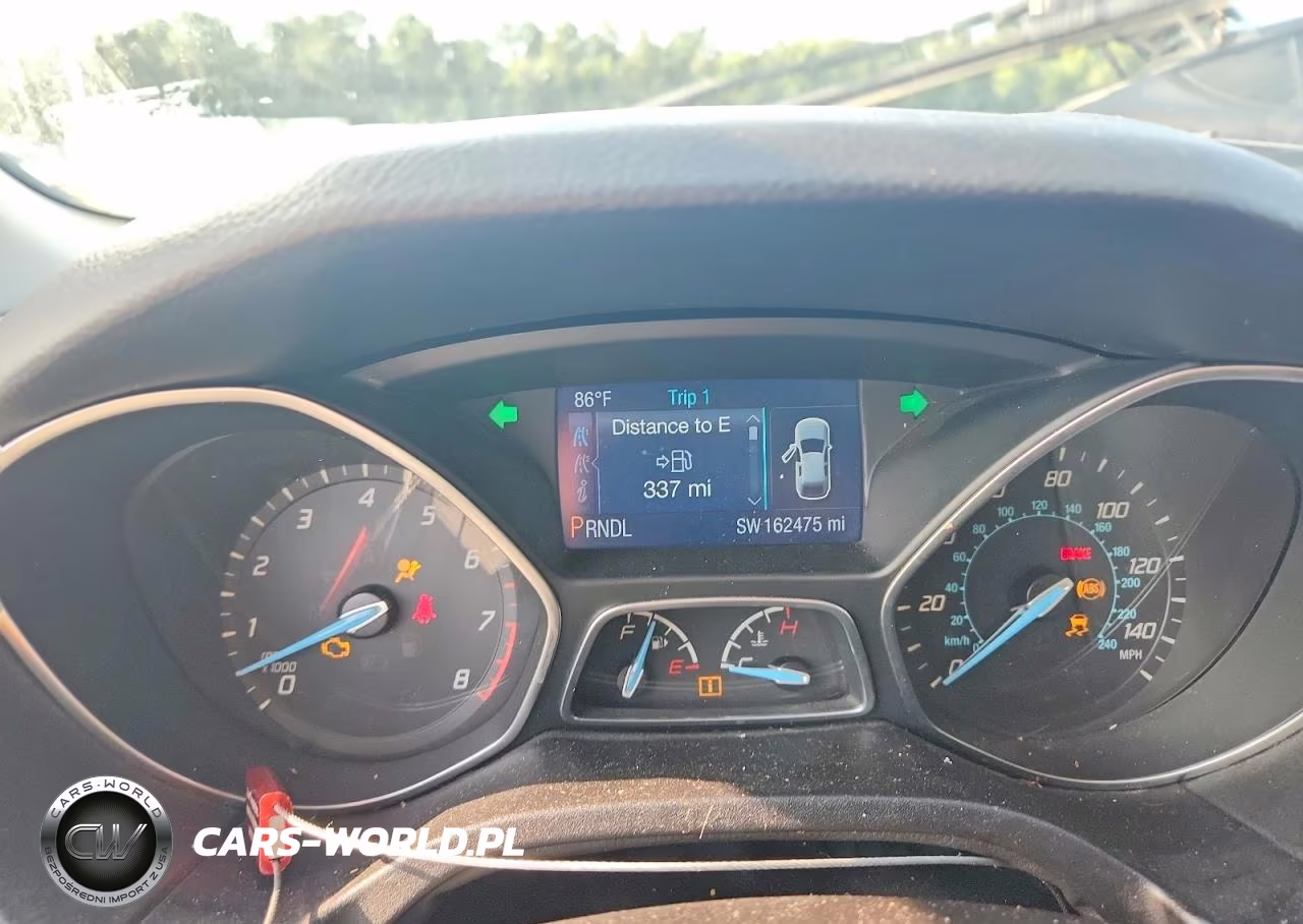 2014 Ford Focus Se VIN:1FADP3F23EL335689 - 9