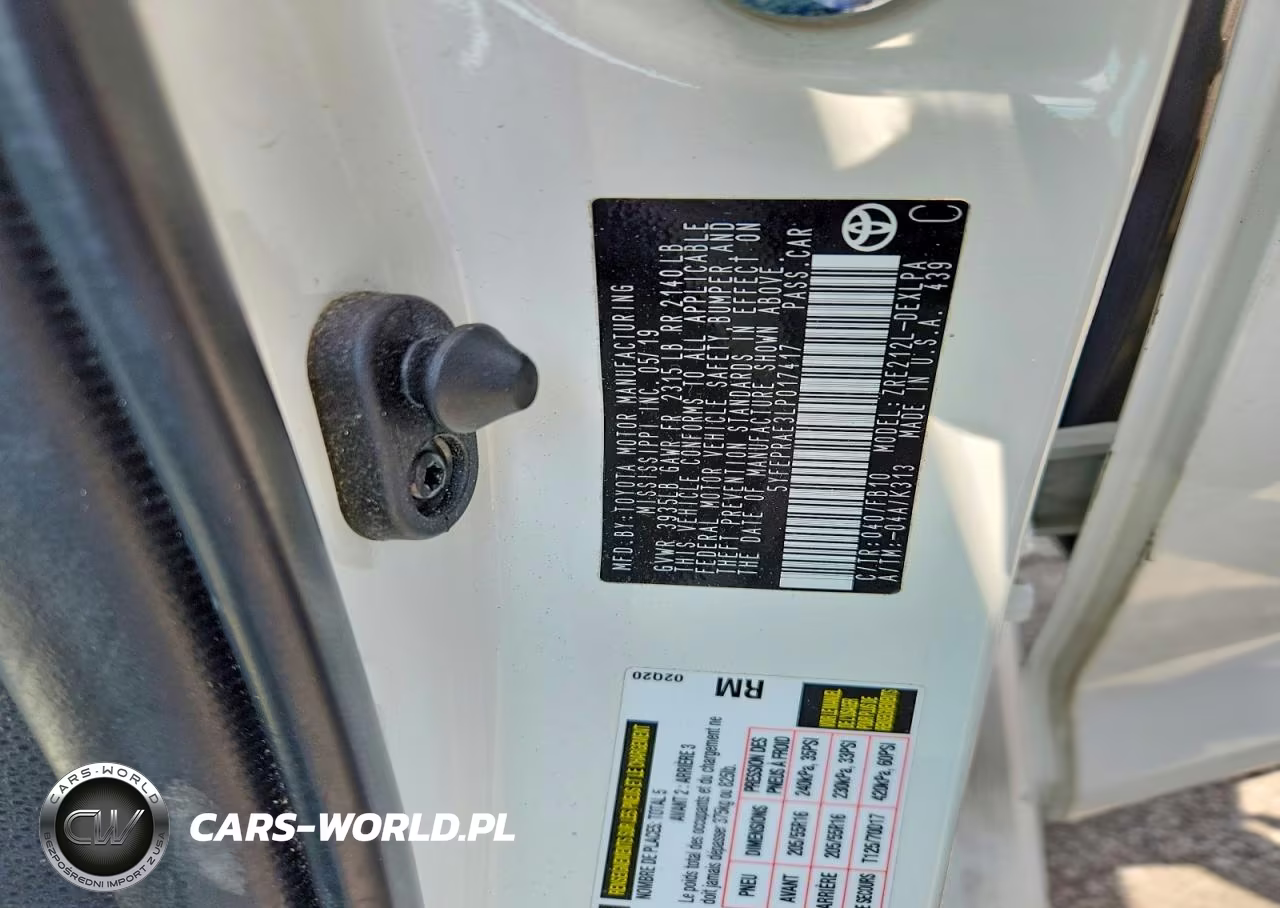 2020 Toyota Corolla Le VIN:5YFEPRAE3LP017417 - 12