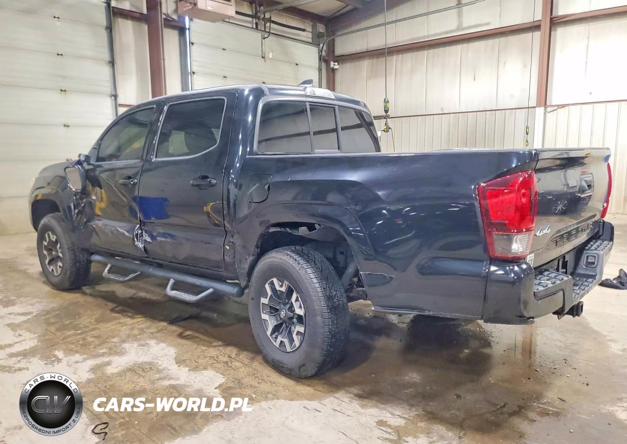 2018 Toyota Tacoma Sr V6 VIN:3TMCZ5AN9JM130948 - 2