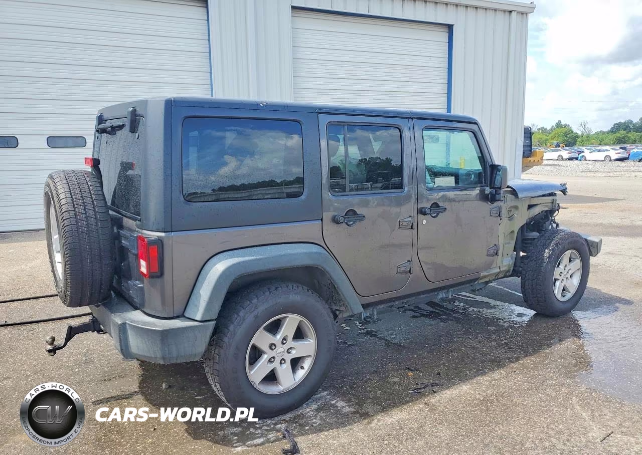 2016 Jeep Wrangler Unlimited Sport VIN:1C4BJWDG1GL209174 - 3