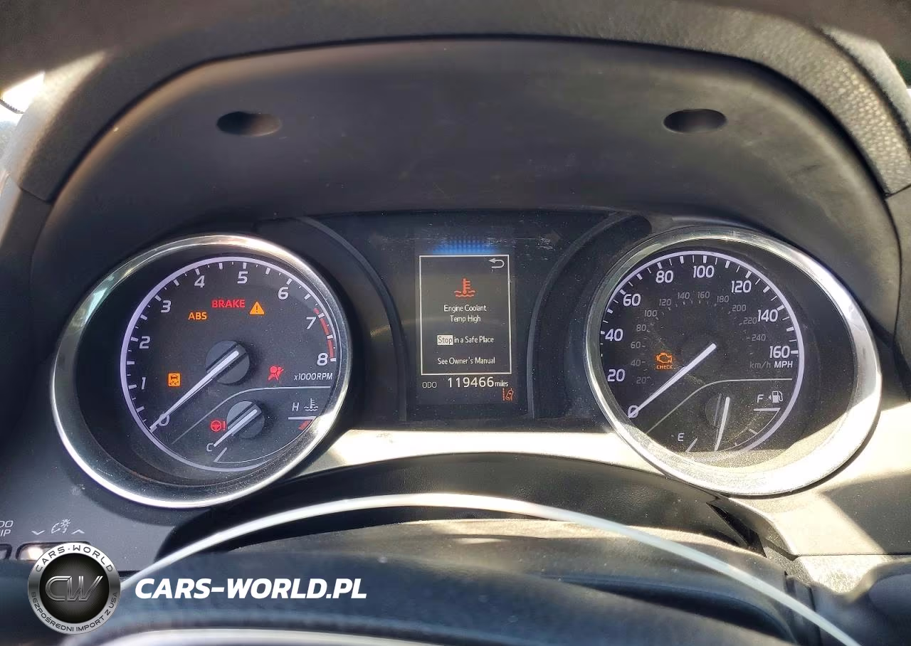 2019 Toyota Camry Le VIN:4T1B11HK0KU266188 - 9