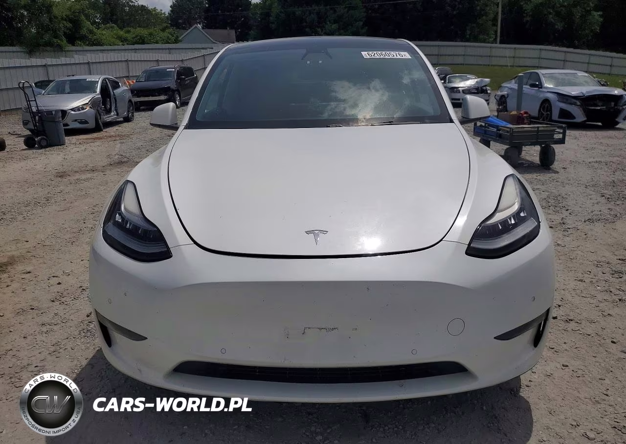 2021 Tesla Model Y VIN:5YJYGDEE2MF070097 - 5