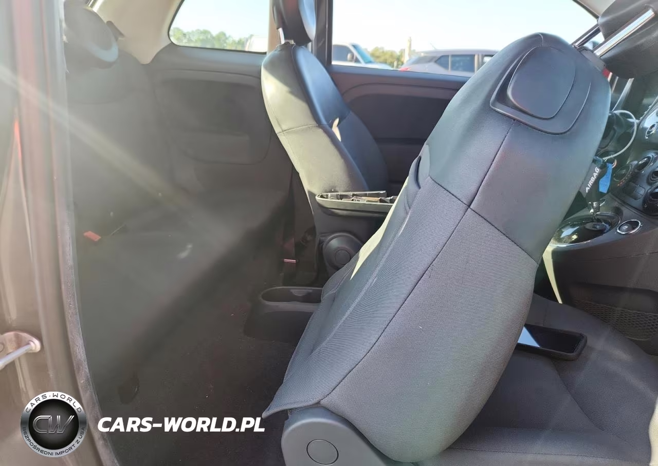 2015 Fiat 500 Pop VIN:3C3CFFAR6FT647806 - 10
