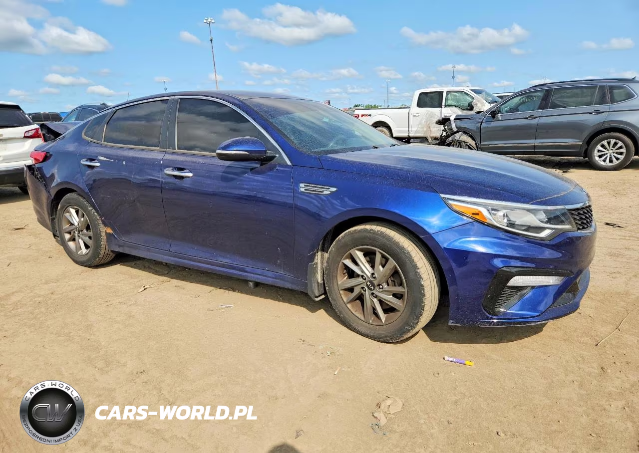 2019 Kia Optima Lx VIN:5XXGT4L39KG312600 - 4